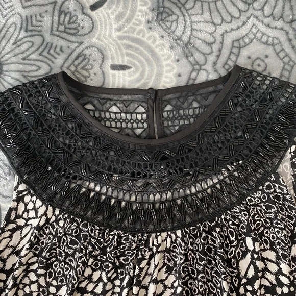 White House Black Market Embellished beaded Matte Jersey Halter-Neck Top - Picture 8 of 11